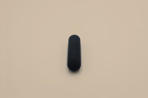 Naughty Bits Shake It Off Powerful Mini Vibrator main image 1